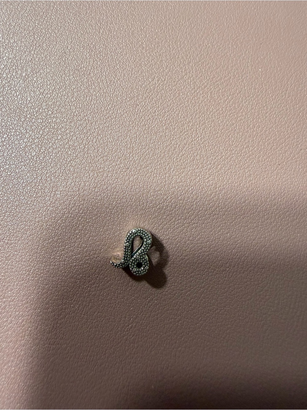 Leo Pandora charm